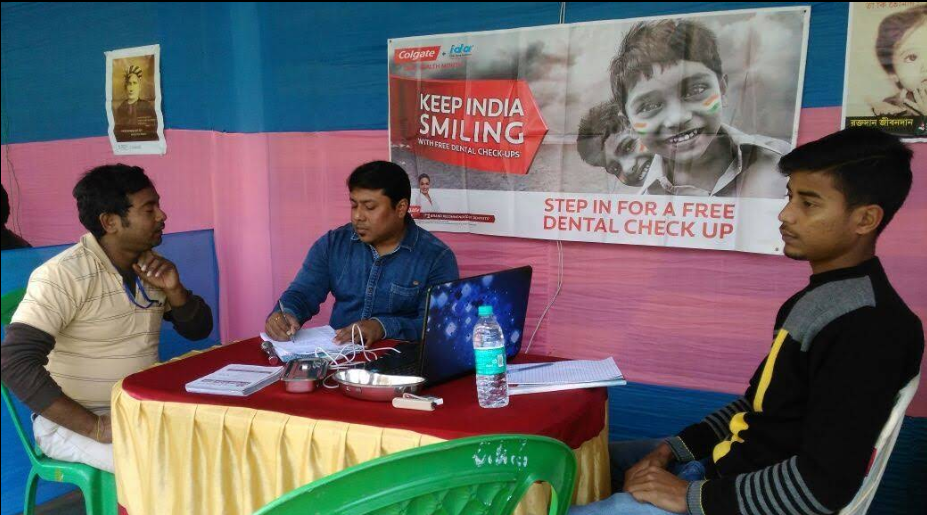 Jalpaiguri Dental Clinic team running a free community dental check-up camp